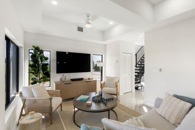 27433 Antigua Lane, Ramrod Key, FL 33042