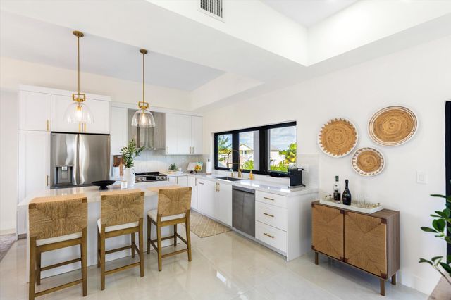 27433 Antigua Lane, Ramrod Key, FL 33042