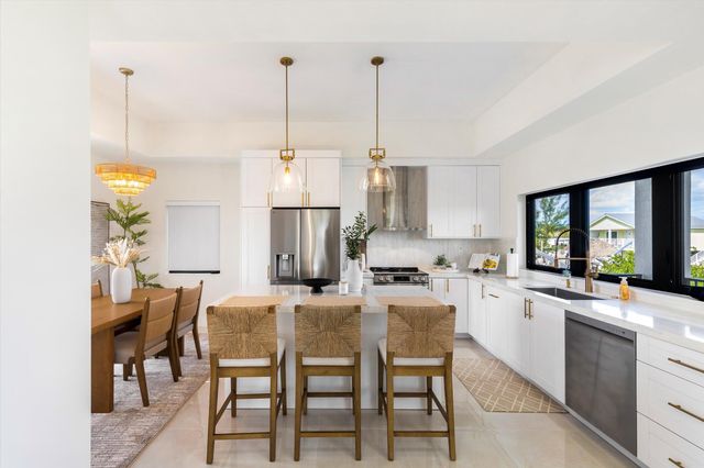 27433 Antigua Lane, Ramrod Key, FL 33042