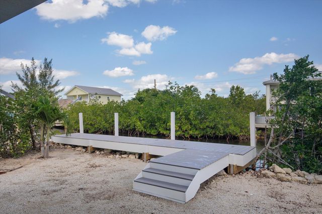 27433 Antigua Lane, Ramrod Key, FL 33042