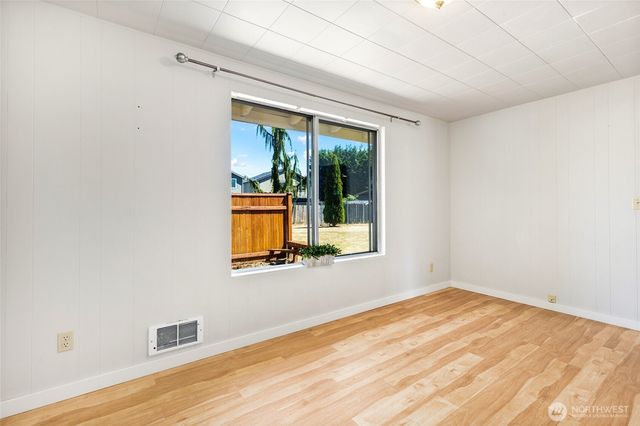 4823 103rd Place NE, Marysville, WA 98270