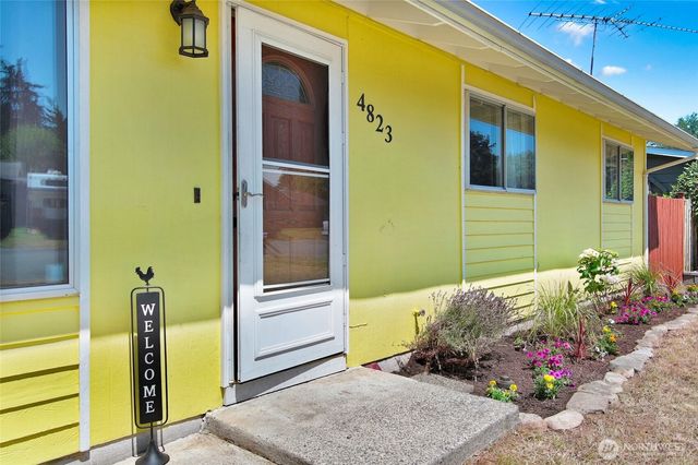 4823 103rd Place NE, Marysville, WA 98270
