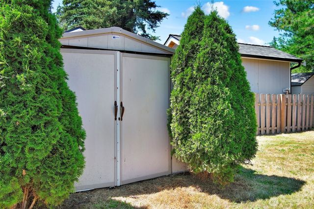 4823 103rd Place NE, Marysville, WA 98270