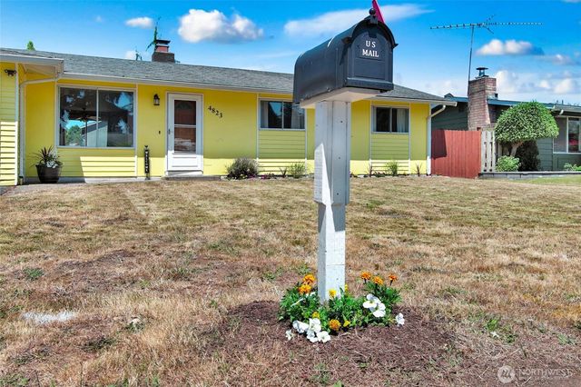 4823 103rd Place NE, Marysville, WA 98270