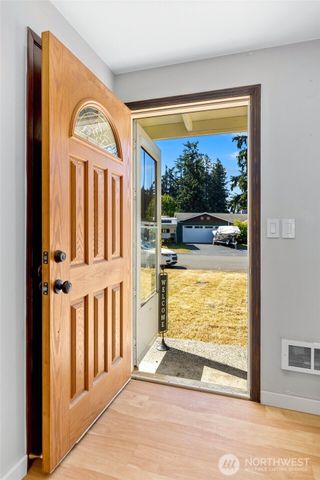 4823 103rd Place NE, Marysville, WA 98270