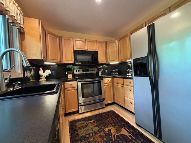 34 Johnson Hill Road, Dover, VT 05356