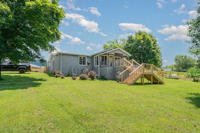 2548 Highway 25, Cottontown, TN 37048