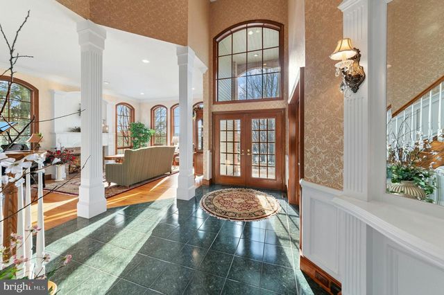 845 MALLARD DR, Whitehall, PA 18052