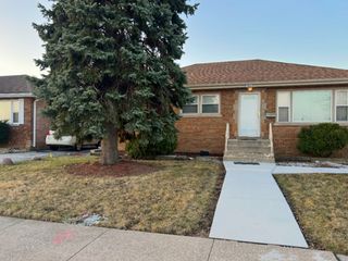 717 E 154th Street, South Holland, IL 60473
