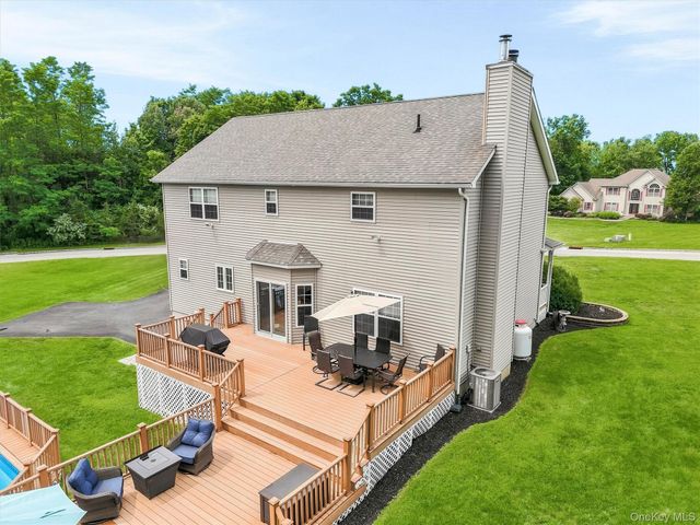 3 Garnett Hill Road, Chester, NY 10918