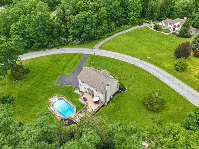 3 Garnett Hill Road, Chester, NY 10918