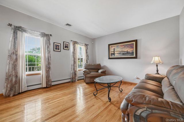 3 Garnett Hill Road, Chester, NY 10918