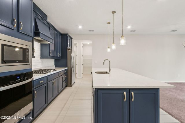 3399 KINDLEWOOD Drive, Middleburg, FL 32068