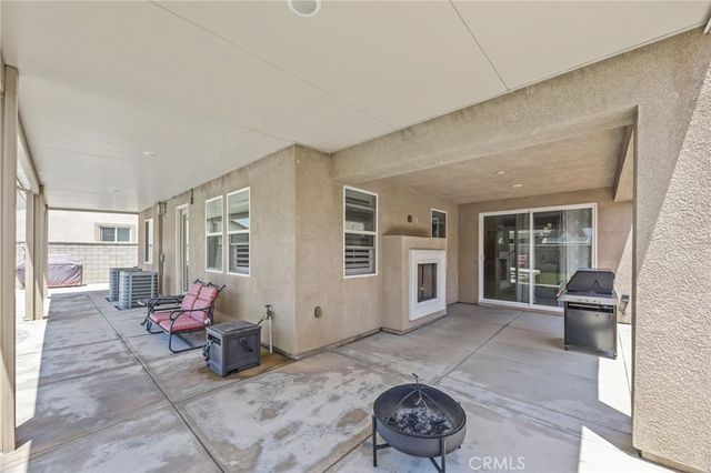 6953 Jetty Court, Jurupa Valley, CA 91752