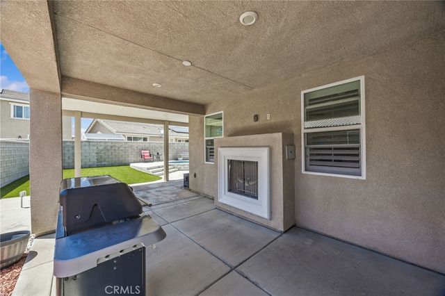 6953 Jetty Court, Jurupa Valley, CA 91752