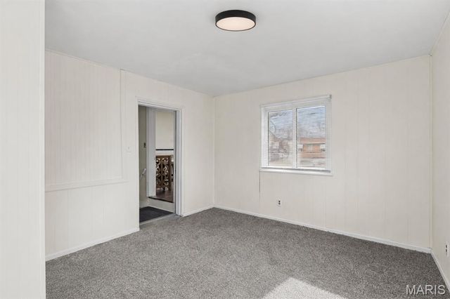 3112 Gary Drive, St Louis, MO 63121