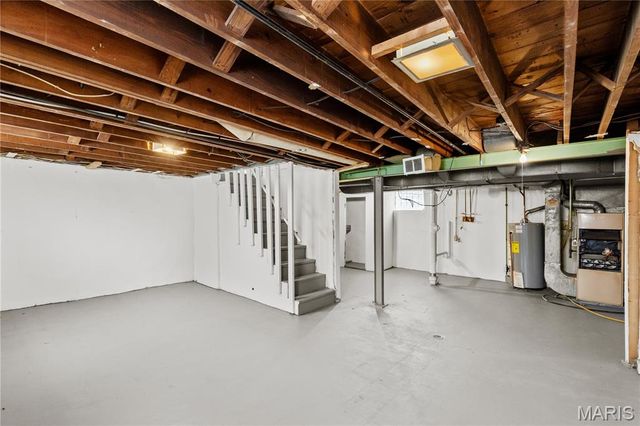 3112 Gary Drive, St Louis, MO 63121