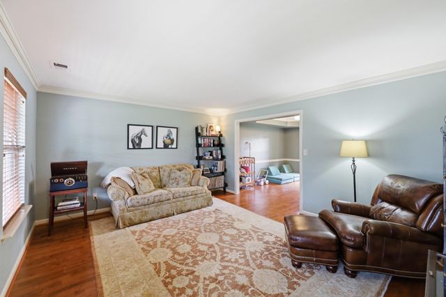 2029 Blackhorse Lane, Lexington, KY 40503