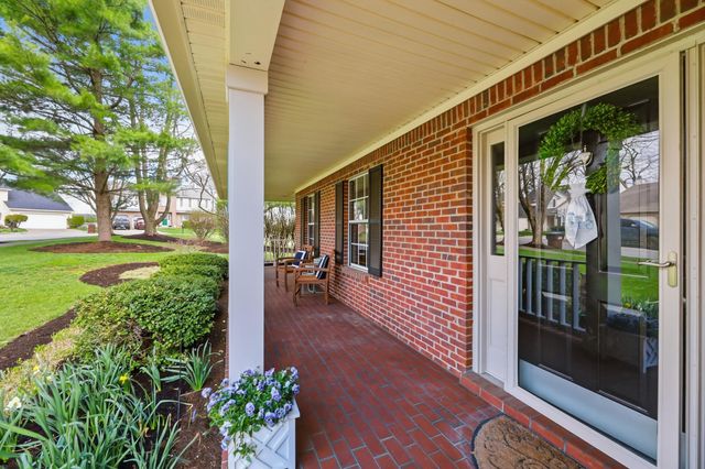 2029 Blackhorse Lane, Lexington, KY 40503