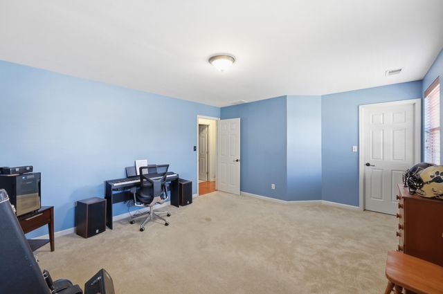 2029 Blackhorse Lane, Lexington, KY 40503