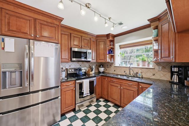 2029 Blackhorse Lane, Lexington, KY 40503