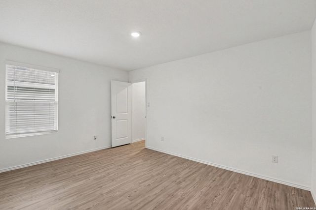 5435 Daphne Path, San Antonio, TX 78253