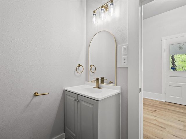 16958 Cedar Road, Plantersville, TX 77363