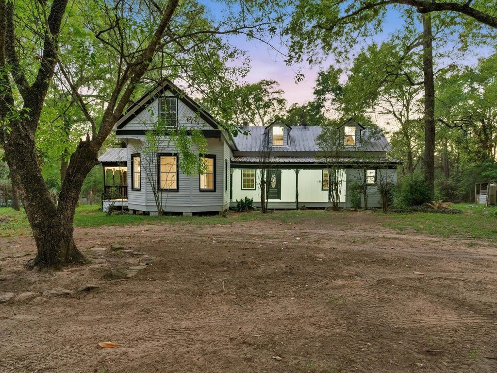 16958 Cedar Road, Plantersville, TX 77363