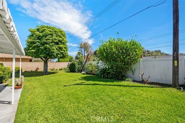 4136 W Ash Ave, Fullerton, CA 92833
