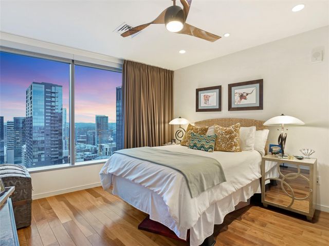 200 Congress Ave 30E, Austin, TX 78701