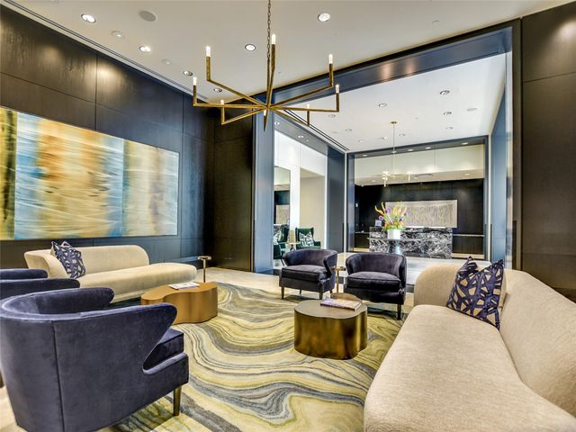 200 Congress Ave 30E, Austin, TX 78701