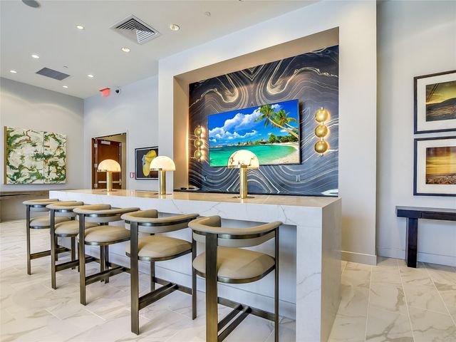 200 Congress Ave 30E, Austin, TX 78701