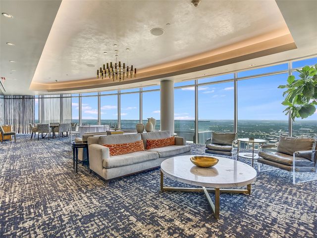 200 Congress Ave 30E, Austin, TX 78701