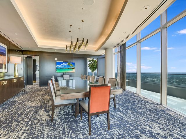 200 Congress Ave 30E, Austin, TX 78701
