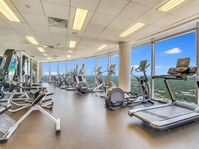200 Congress Ave 30E, Austin, TX 78701