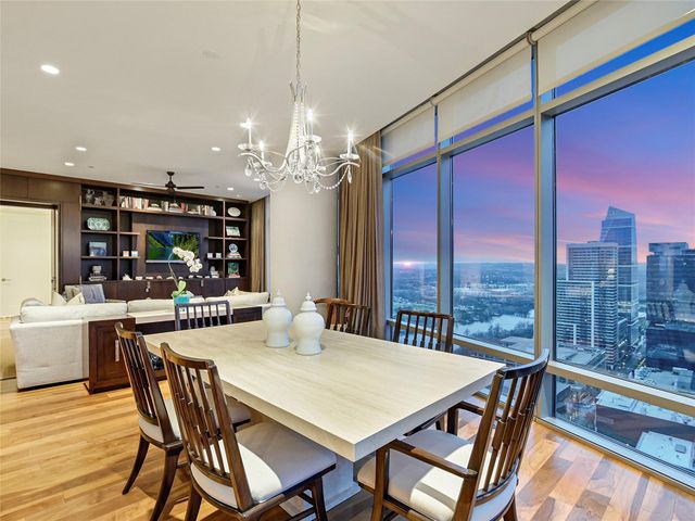 200 Congress Ave 30E, Austin, TX 78701