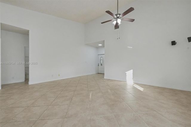 6569 Windsor Dr, Parkland, FL 33067