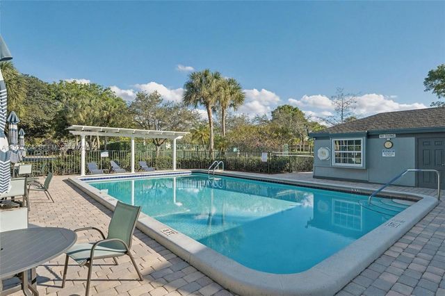 6569 Windsor Dr, Parkland, FL 33067