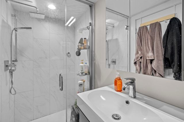 2927 W Wilcox Street, Chicago, IL 60612