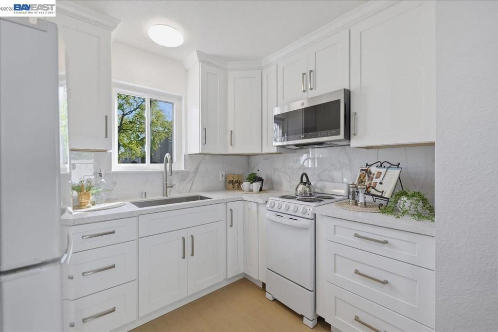 Image 17 of property listing at 34362 34362 Enea Ter, Fremont, CA 94555