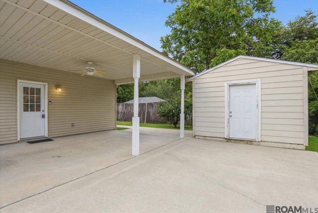 21 Pecan Grove Ct, Covington, LA 70433
