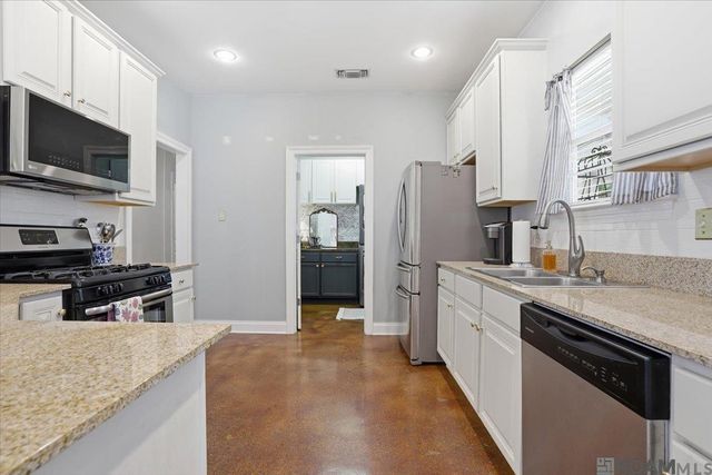 21 Pecan Grove Ct, Covington, LA 70433