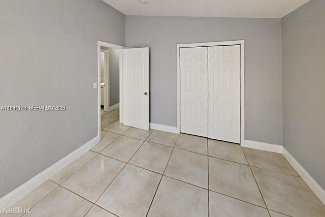 1107 SW 22nd Terrace, Fort Lauderdale, FL 33312