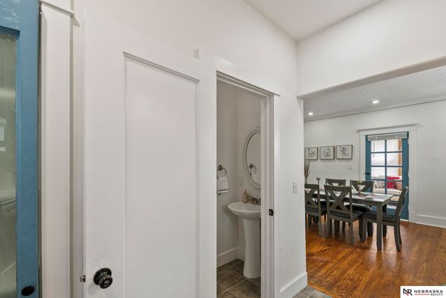 5900 N 24th Street, Omaha, NE 68111