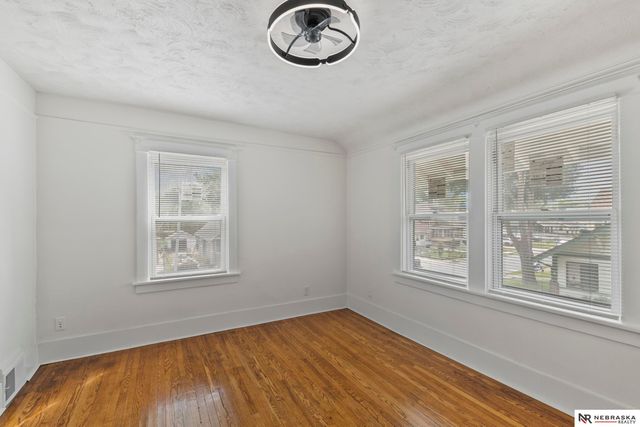 5900 N 24th Street, Omaha, NE 68111