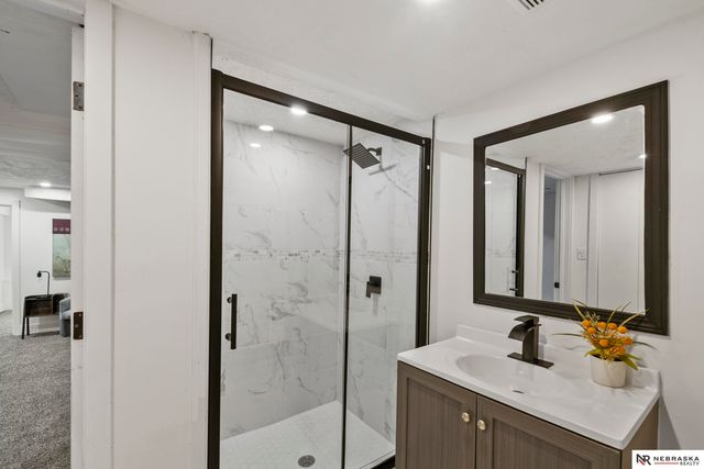 5900 N 24th Street, Omaha, NE 68111