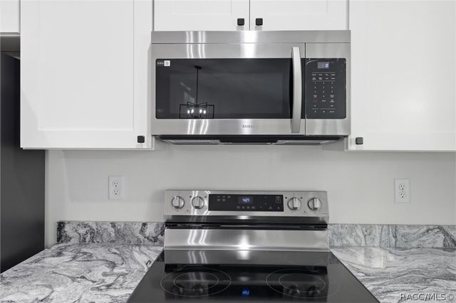 2992 W Camilo Drive, Citrus Springs, FL 34434