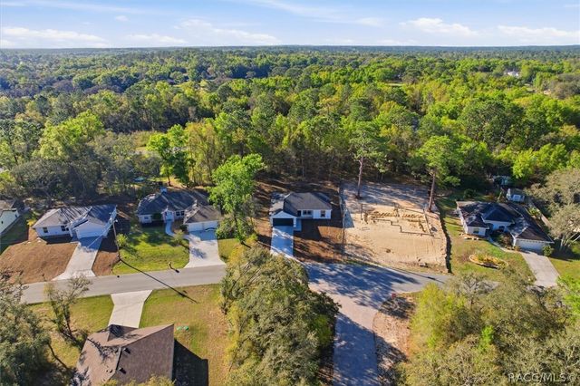 2992 W Camilo Drive, Citrus Springs, FL 34434