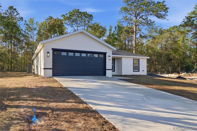 2992 W Camilo Drive, Citrus Springs, FL 34434