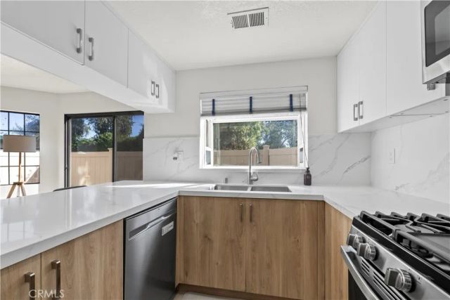 3672 Ivory, West Covina, CA 91792